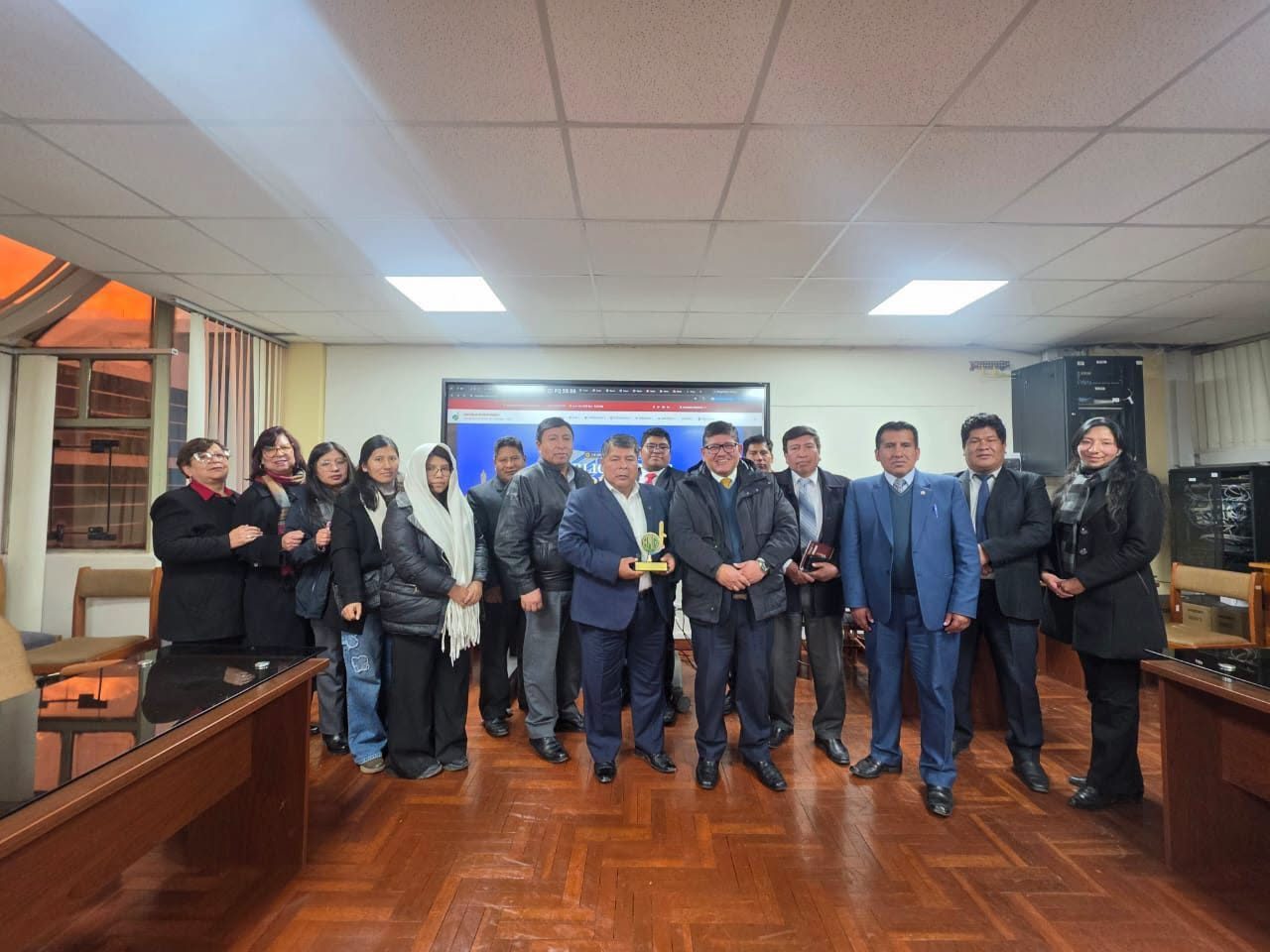 Cooperacion de Escuela de Posgrado de la UNA Puno fortalece vínculos de cooperación con la Universidad Nacional de Moqueguaón institucional